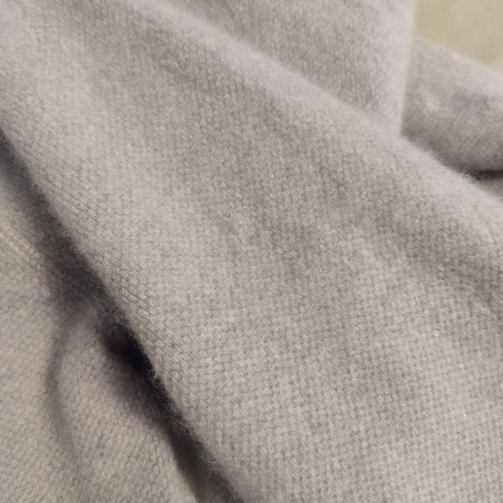 TSE 100% Cashmere Sweater, Grey - Picture 11 of 12